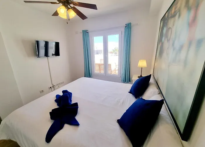 Flower 14 San Bartolomé